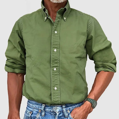https://cdn.shopify.com/s/files/1/0807/0745/3272/files/ronald-klassisk-langarmad-skjorta-sundberg-stockholm-574267_4d6f28ff-0b7b-43a6-8f5d-3a44888e6d60.jpg?v=1758634944