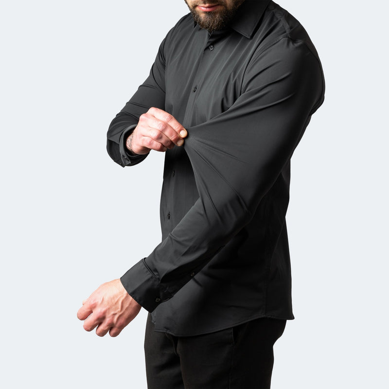 https://cdn.shopify.com/s/files/1/0807/0745/3272/products/stretch-non-iron-anti-wrinkle-shirt-813032_800x_23c1141f-b622-4a4a-a363-93a8a1e9d0d2.jpg?v=1704446460